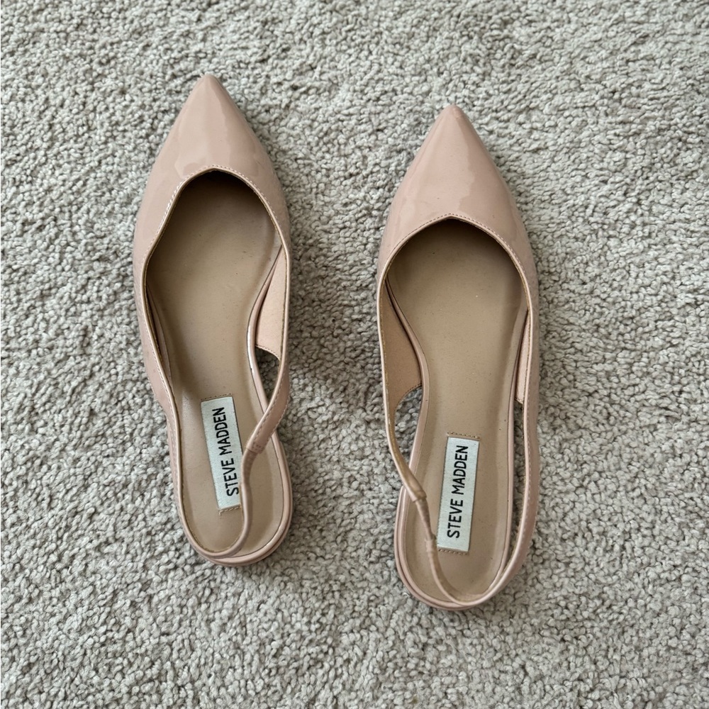 Steve Madden nude slingbacks